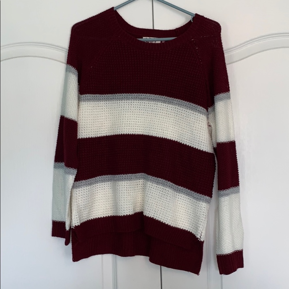 Burgundy/white/grey stripped sweater
